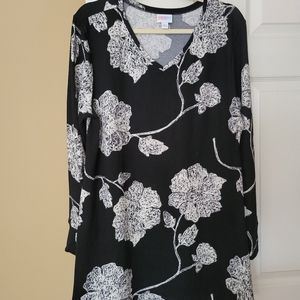 Lularoe Eileen top